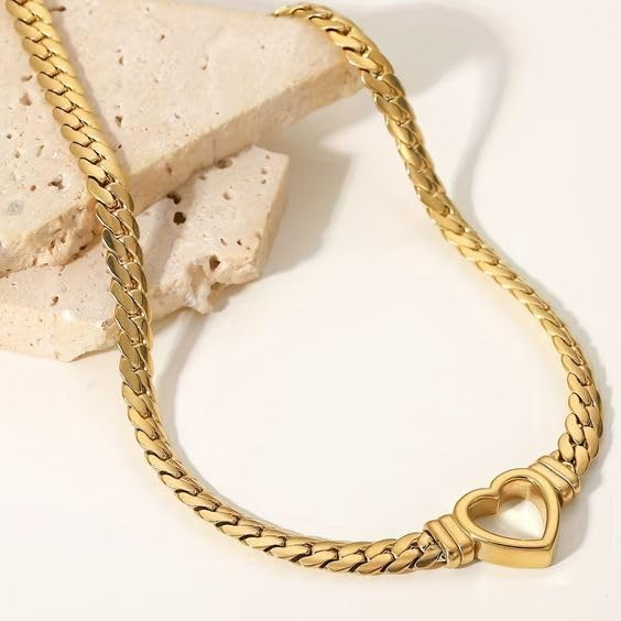 Gold chain necklace with a heart clasp 