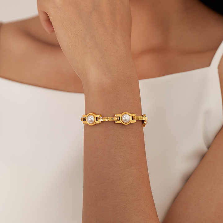 Ada Gold Pearl Chain Bracelet for Women