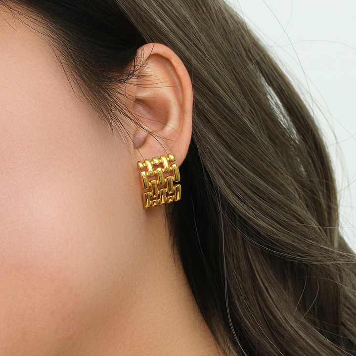 Jovi Bold Stud Earrings