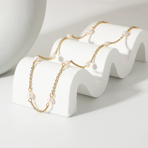 Liora Classic Pearl Necklace