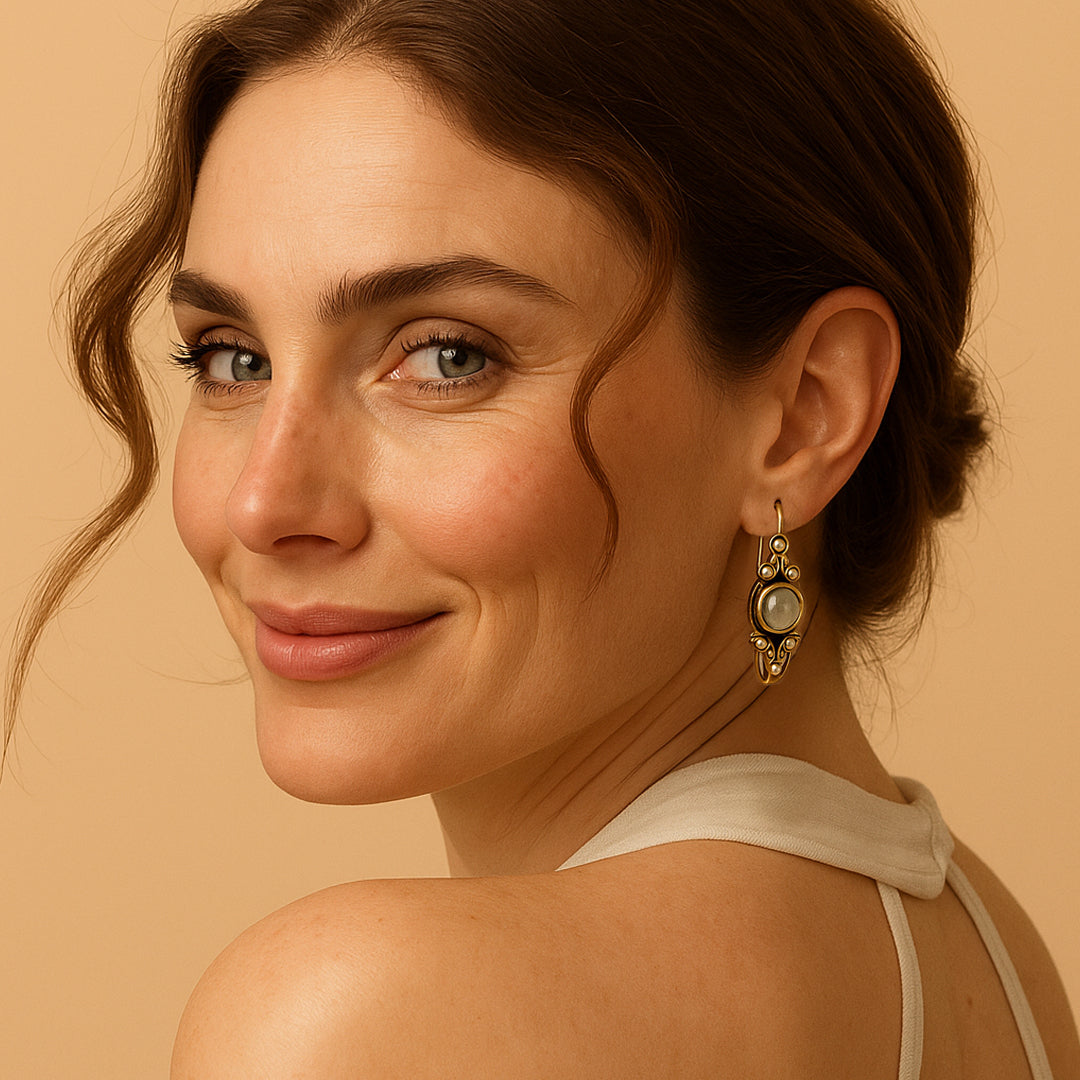 mint_mirage_White Earrings