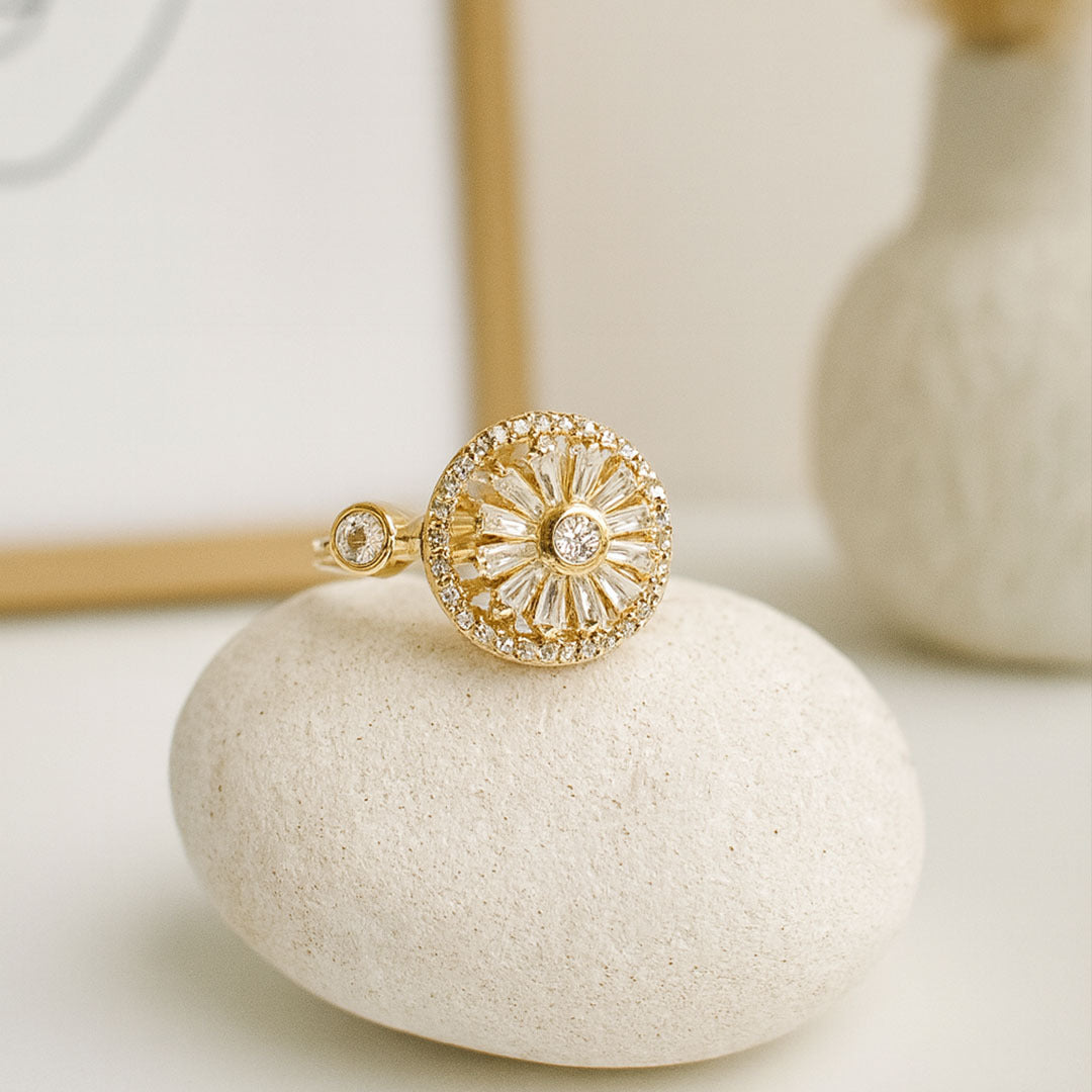 Valentina Spinning Cocktail Ring for Women